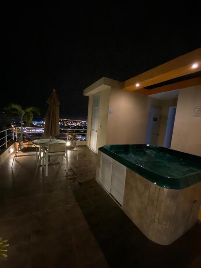Comodo Apartamento Con Vista Al Mar. Салинас Экстерьер фото